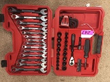 CRAFTSMAN WRENCH & SOCKET SET WITH HARD CASE