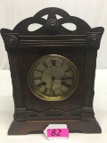 WOOD CASE MANTLE CLOCK