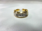 GENT'S 14KT YELLOW GOLD AND DIAMOND WEDDING BAND