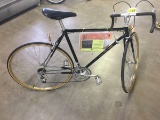 VINTAGE VISTA ELITE MEN'S BIKE, MINT CONDITION