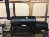 BBQ PIT/SMOKER WITH WHEELS