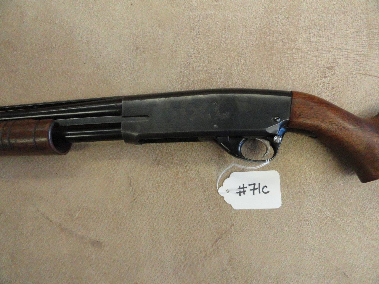 Sound Auction Service - Auction: 01/04/22 Peoples, King & Others Online  Estate Auction ITEM: Savage Model 30E 12GA 2-3/4 Pump Shotgun