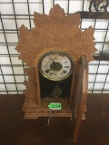 MANTLE CLOCK