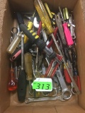 LOT OF ASSORTED HAND TOOLS