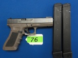 GLOCK MOD 17C SEMI-AUTOMATIC PISTOL, SR # GED983,