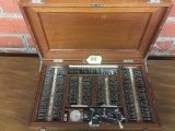 ANTIQUE OPTOMETRIST TESTING KIT