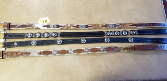 4 MEN'S WESTERN STYLE BELTS, SIZE 38: RANGER, NACONA AND JUSTIN, ONE UNMARKED