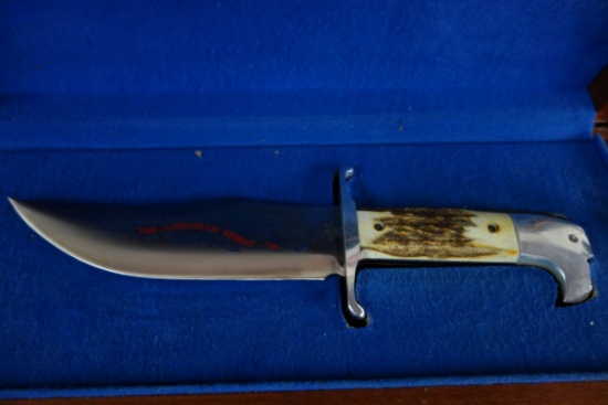 CASE XX 1976 BICENTENNIAL DOUBLE EAGLE HUNTER KNIFE