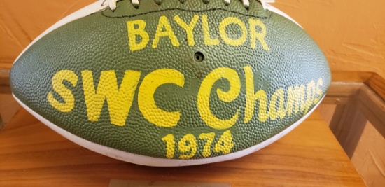BAYLOR 1974 SWC CHAMPIONS TEAM SIGNED FOOTBALL: