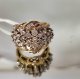 LADIES 14KT YELLOW GOLD AND DIAMOND RING: