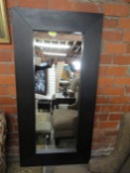 BLACK FRAME STANDING FULL MIRROR