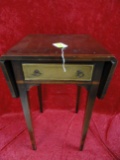 FEDERAL ANTIQUE DROP LEAF MAOGANY SIDE TABLE