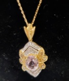 14KT YELLOW GOLD AMETHYST AND DIAMOND PENDANT & CHAIN: 4.8 G