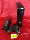XBOX 360 WITH (1) CONTROLLER
