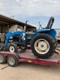 NEW HOLLAND TRACTOR,WITH BUCKET, RUNS AND OPERATES