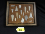 DISPLAY BOX OF 16 NATIVE AMERICAN POINTS