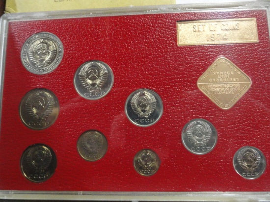 PROOF LIKE COIN SETS OF THE SOVIET UNION, 1974-1980 IN FOLDER