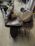 BROWN DOUBLE T ROPPING SADDLE, 16