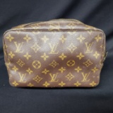 LOUIS VUITTON TOILETTE IN MONOGRAM CANVAS: