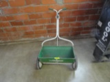 GARDENEER LAWN SPREADER