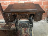 MINNESOTA ANTIQUE SINGER TREADLE SEWING MACHINE