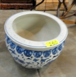 BLUE AND WHITE FISH POT