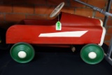 VINTAGE RED AND WHITE PEDDLECAR