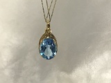 10KT YELLOW GOLD & TOPAZ PENDANT