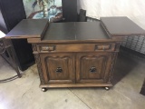 ROMWEBER OAK SERVER WITH A DRAWER AND TWO DOORS