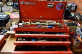 SNAP ON TOOL BOX WITH MISCELLANEOUS TOOLS