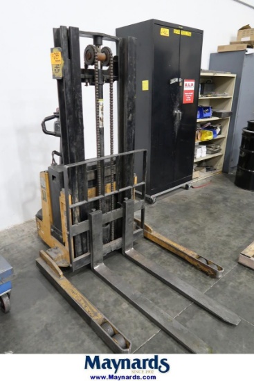 Big Joe PDS-25-106 2,500 Lb. Capacity 24V Electric Walk-Behind Lift Truck