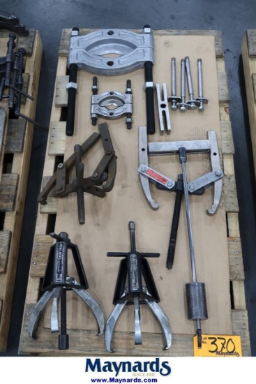 (1) Pallet of Gear Pullers & Bearing Splitters