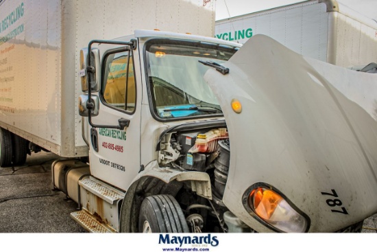 2018 FREIGHTLINER M2-106 BOX TRUCK