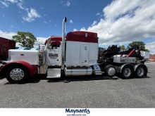 2002 Peterbilt 379 Wrecker Tow Sleeper Truck