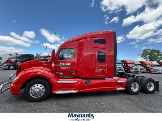 2019 Kenworth T680 Sleeper Truck