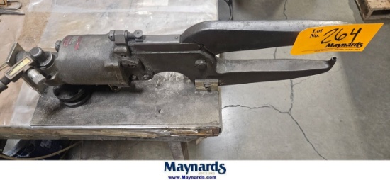 BENCH TOP HYDRAULIC SQUEEZE RIVETER