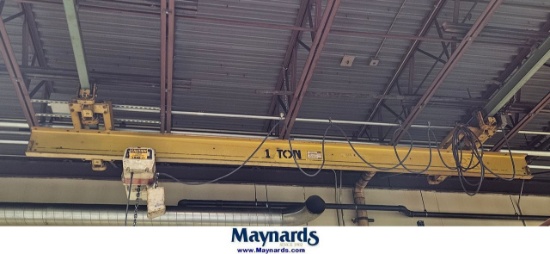 CC SHADOW 1 TON CRANE W/ 1 TON COFFING HOIST