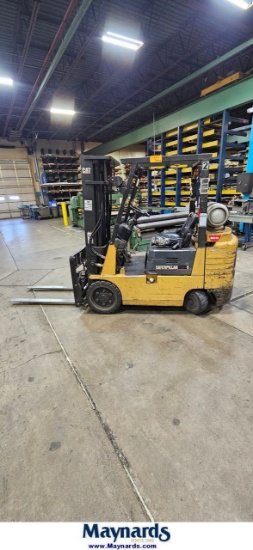 CATERPILLAR FORK LIFT MODEL GC25