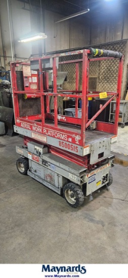 MAYVILLE ENGINEERING CO. MODEL 1632 SCISSOR LIFT