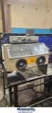 COMCO INC. MB1000 MICRO BLASTER PRECISION ABRASIVE BLASTING SYSTEM