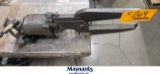 BENCH TOP HYDRAULIC SQUEEZE RIVETER