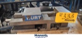 KURT 3600V PRECISION MACHINE VISE