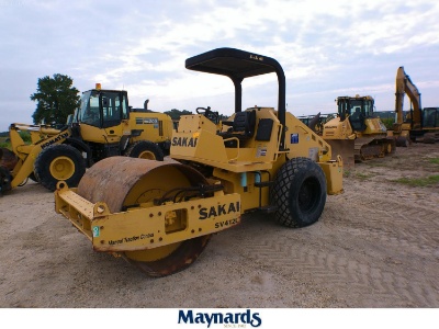 2009 Sakai Model SV-412 Roller
