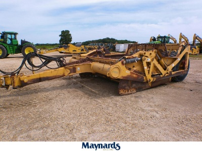 2014 John Deere Model 1810E Pull Scraper