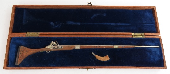 MINIATURE ALGERIAN MIQUELET MUSKET BY EDUARDO RUIZ