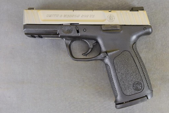 SMITH & WESSON MODEL SD9VE