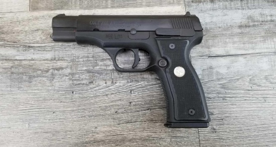 COLT MODEL 2000