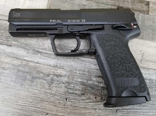 HECKLER & KOCH MODEL USP
