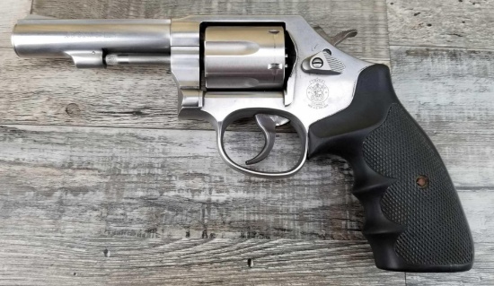 SMITH & WESSON MODEL 64-8