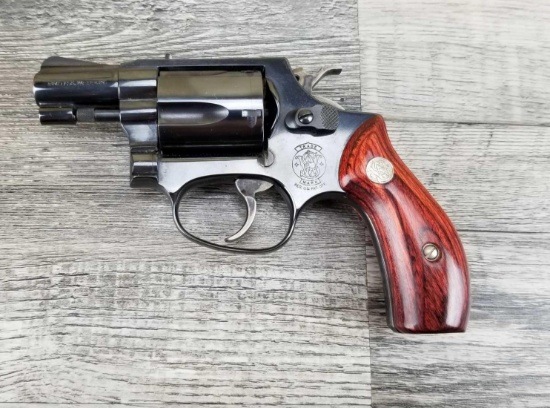 SMITH & WESSON MODEL 36-7 LADY SMITH